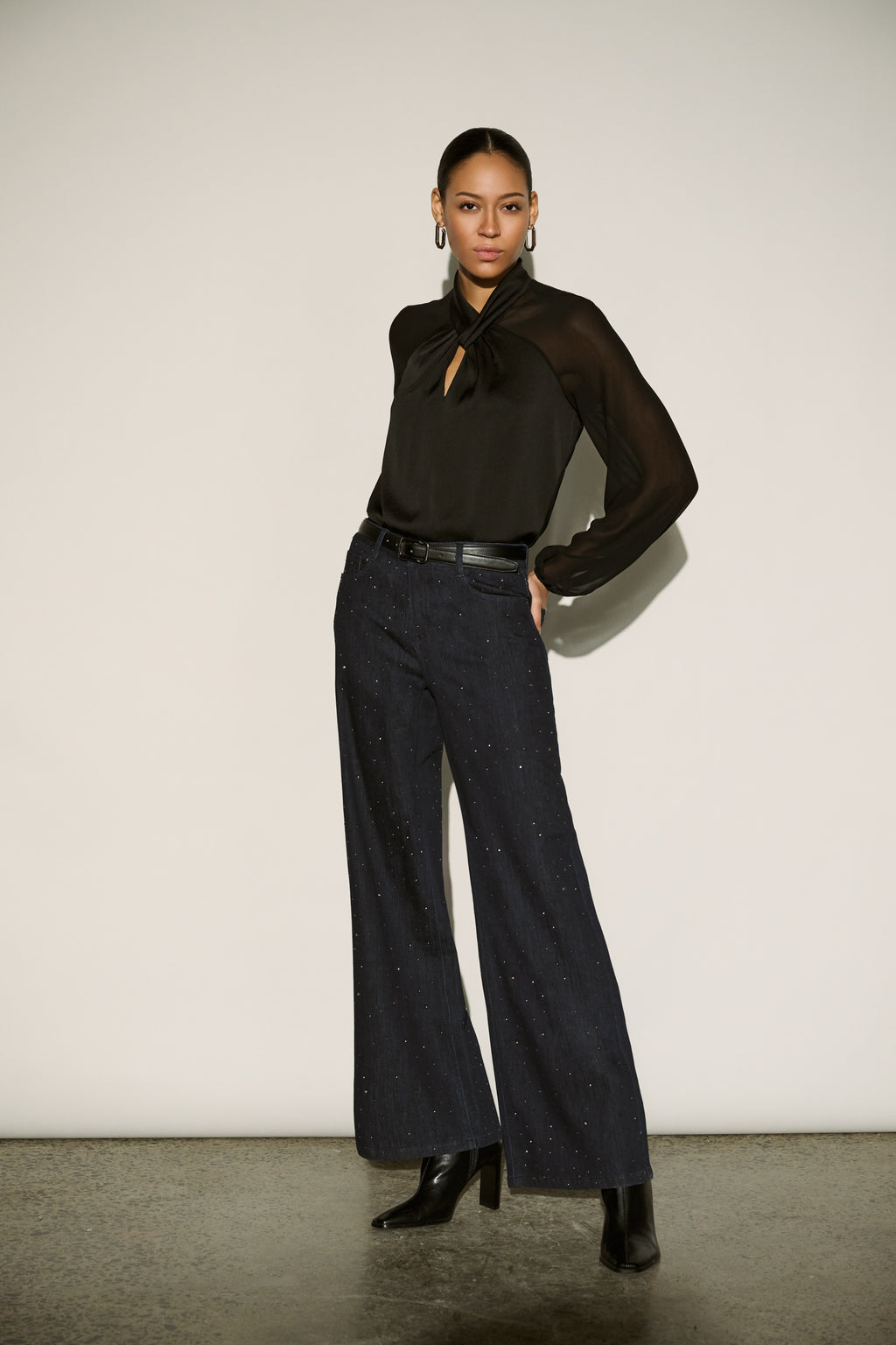 254921W26-3302-6.jpg